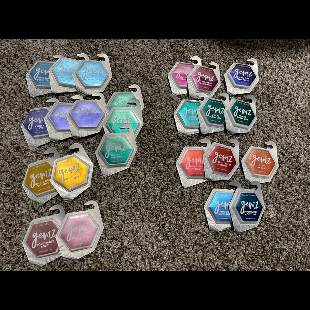 Gemz travel shampoo and conditioner